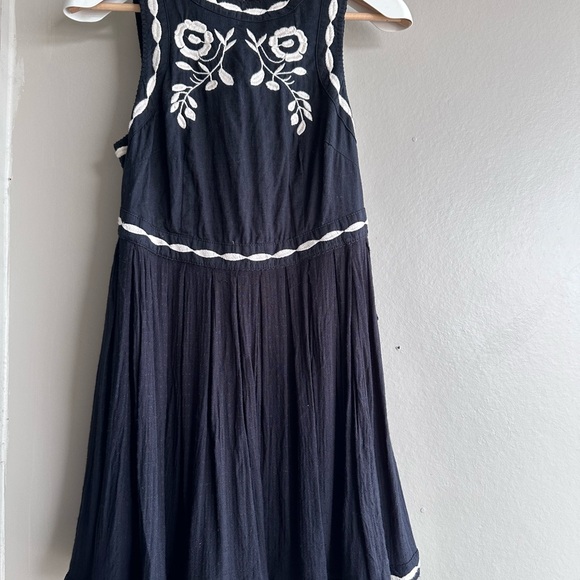 Free People Dresses & Skirts - Black and White Embroidered Dress